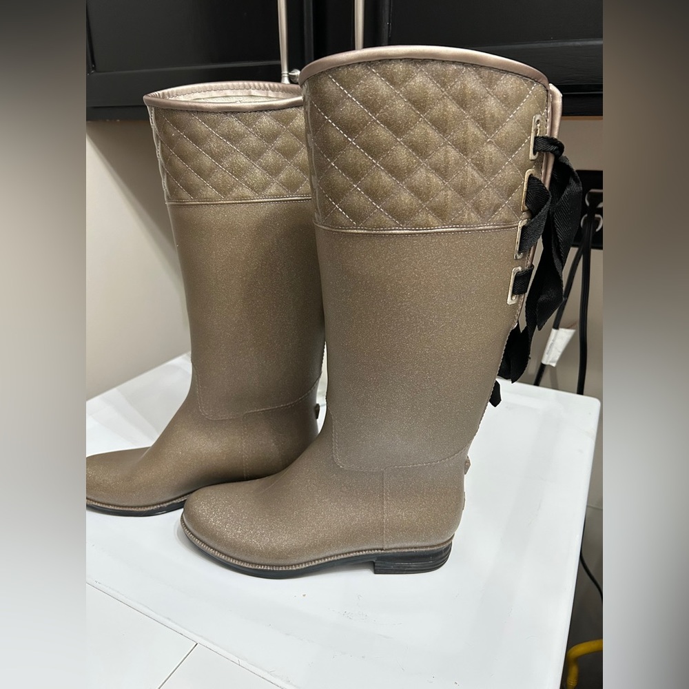 Dav rainboots